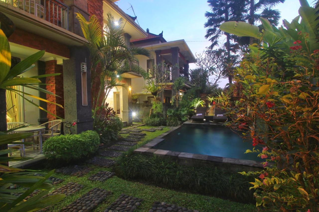 The Suci Sari Ubud Villa Exterior photo