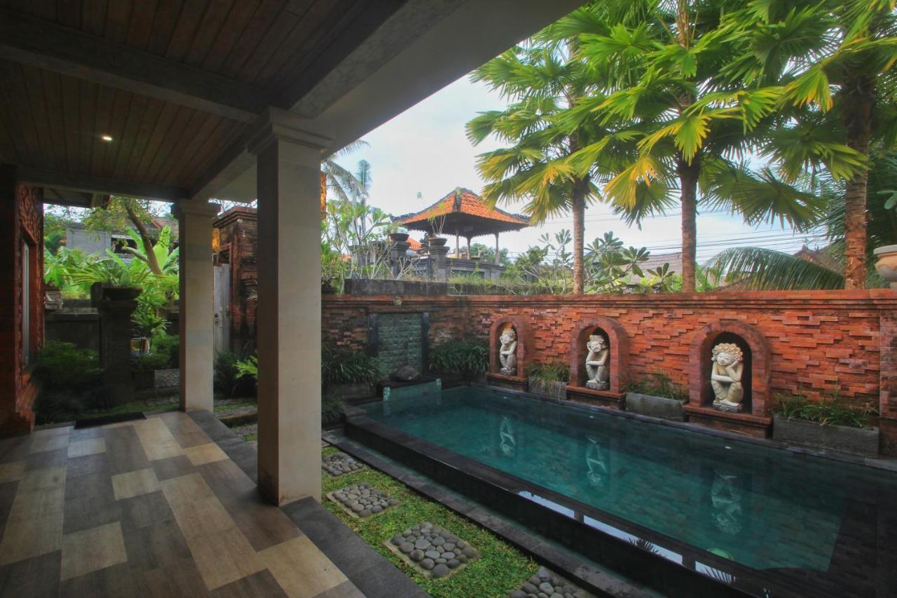 The Suci Sari Ubud Villa Exterior photo