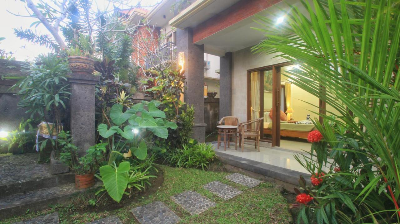 The Suci Sari Ubud Villa Exterior photo